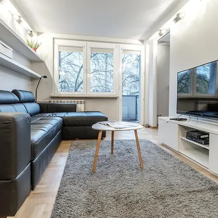 Inside Solec Iii Apartman Varsó