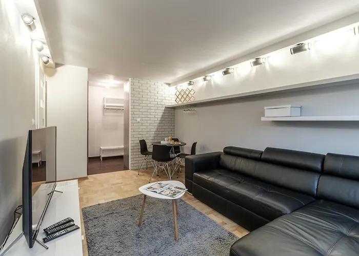 Inside Solec Iii 公寓