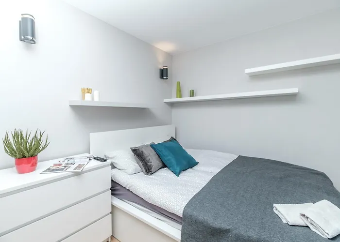 Apartament Inside Solec Iii *